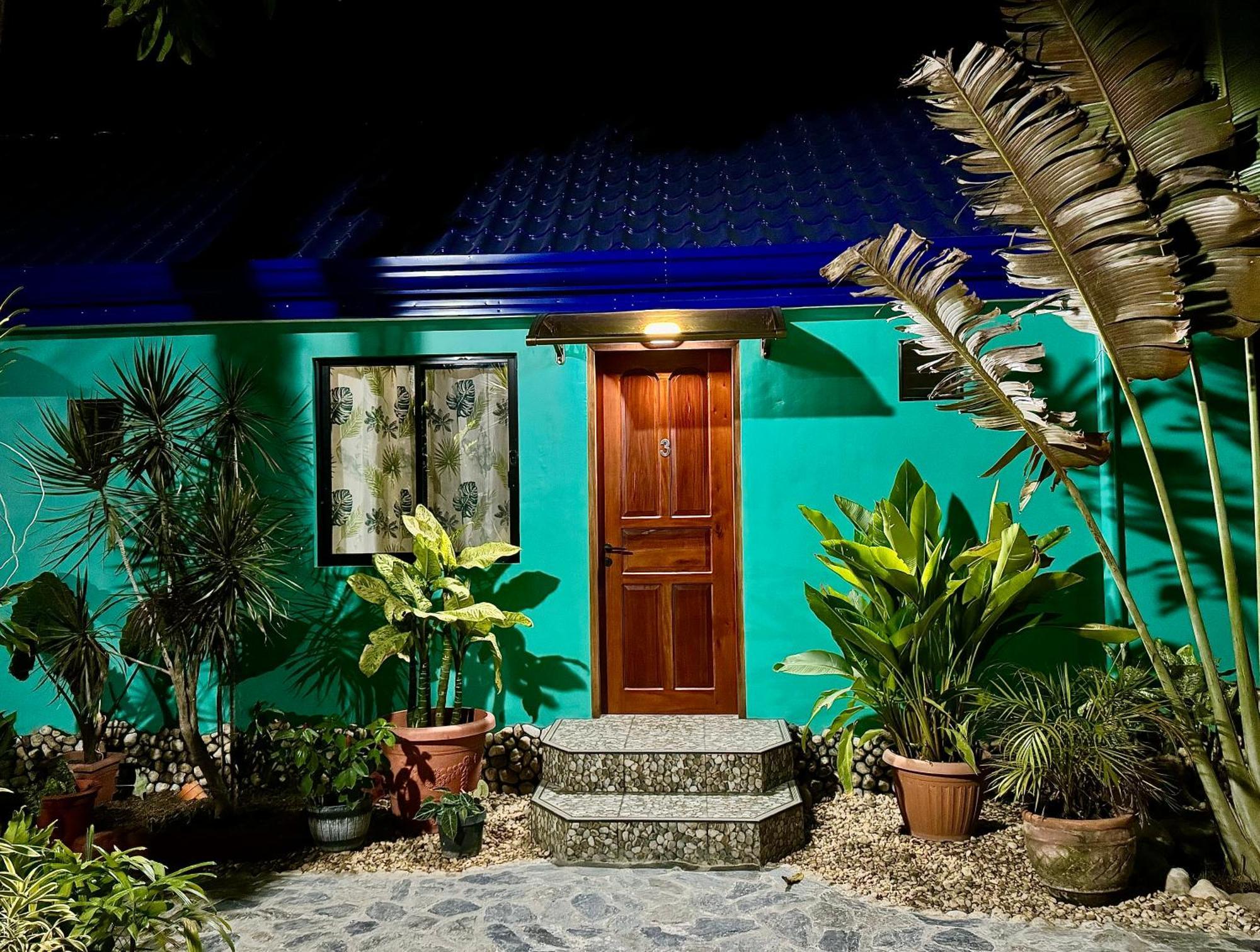 Bamboo Paradise Beach Resort Argao Exterior photo